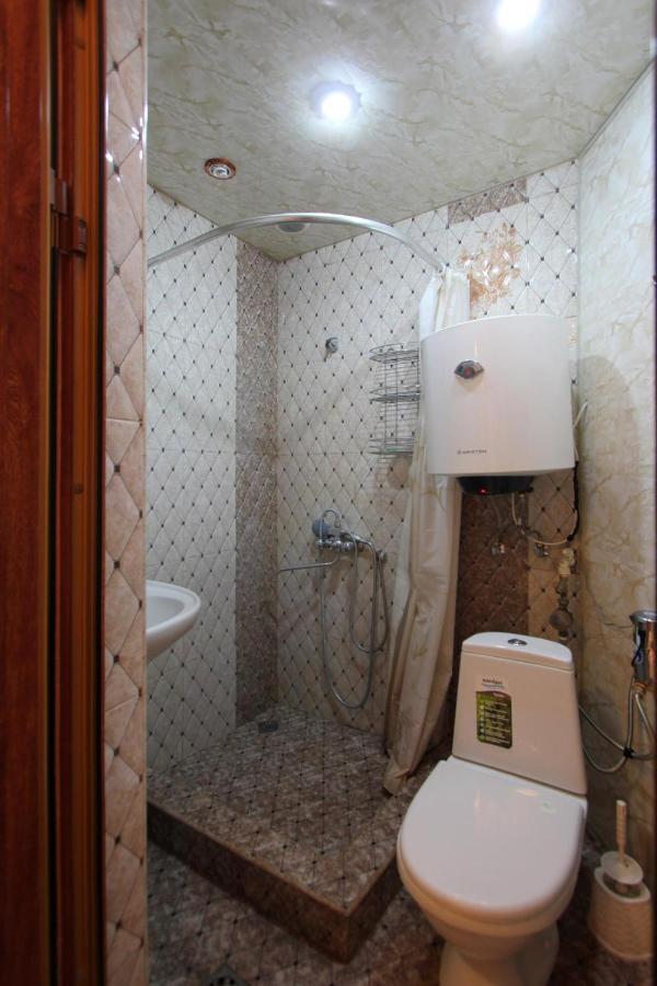 Amiryan Street 1 Bedroom Deluxe Apartment With Balcony Am104 Yerevan Exterior photo